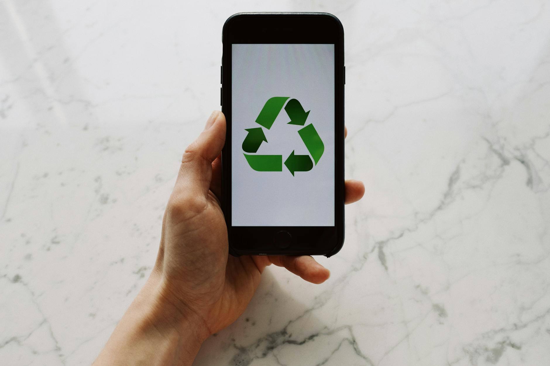 De ce reciclarea aparatelor electrice ajută mediul și comunitatea De ce reciclarea aparatelor electrice ajută mediul și comunitatea