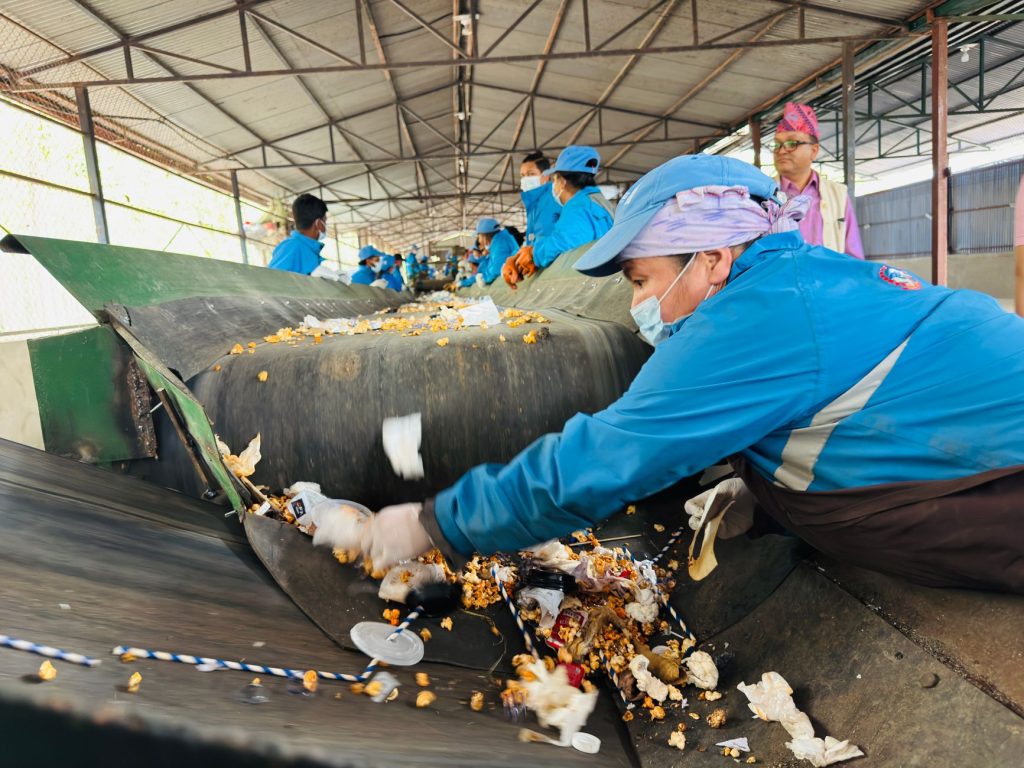 De ce este importantă colectarea separată a deșeurilor De ce este importantă colectarea separată a deșeurilor